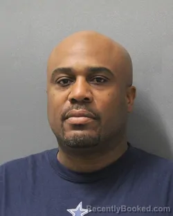 Mugshot of HAROLD DAMMON MCCRAY