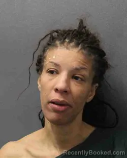 Mugshot of TIARA LATOYA MASON