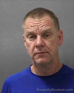 Mugshot of LEE WILLIAM ROBINSON