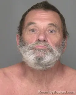 Mugshot of STEPHEN FLETCHER HOLT