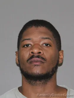 Mugshot of Jaylen Pierre