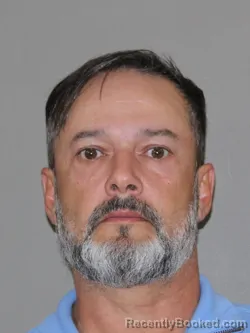 Mugshot of Jeova S Dos Santos