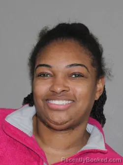 Mugshot of Raven C Geans