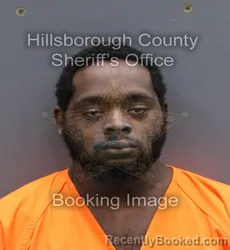 Mugshot of JADAKEN MON'QUE LEROY SR GUY