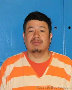 Mugshot of ROBERTO HERNANDEZ-AGUILAR