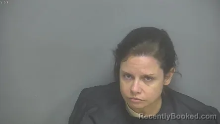 Mugshot of STARR DALTON BETTERTON