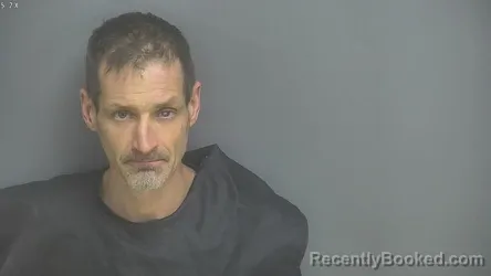 Mugshot of WADE STEVEN LABOSSIERE