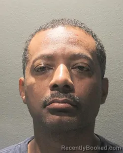 Mugshot of AARON QUEEN