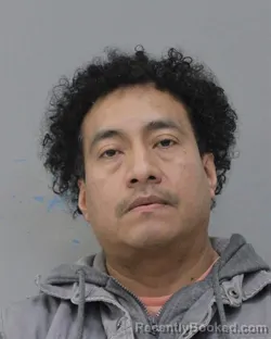 Mugshot of VICTOR ESPINOSA-GALLEGOS