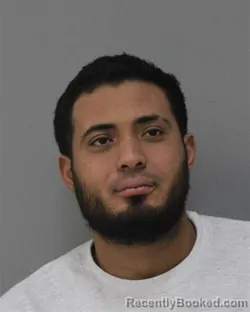 Mugshot of VICTOR CARRANZA REYES