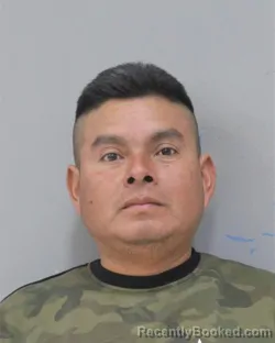 Mugshot of JUAN MORALES LOPEZ