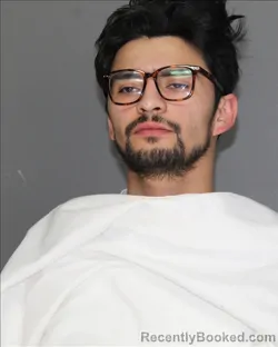 Mugshot of ERIK SCOTT HERNANDEZ