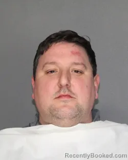 Mugshot of SEAN W ROBLIN