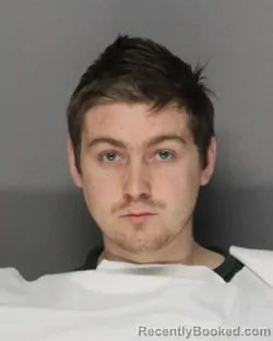 Mugshot of GARRETT ANDREW HOLLINGSWORTH