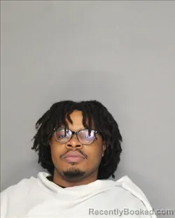 Mugshot of LADARRIAN HURST