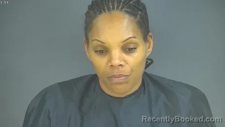 Mugshot of TOBSHIBA SHAWNAY JONES