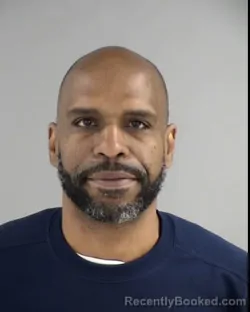 Mugshot of LOUIS CHASTINE MICKENS