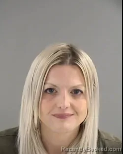 Mugshot of NICOLETTE MOORE