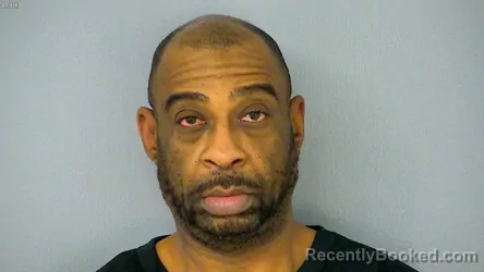 Mugshot of SOLOMON BURTON GLOVER