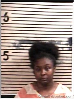 Mugshot of MYKEYLAH HEAD