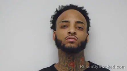 Mugshot of CARSHAUN IZELLE MASSENBURG