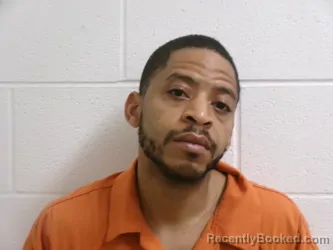 Mugshot of DARIUS TERCER GOLSTON