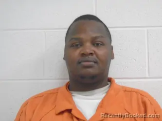 Mugshot of DEVIN LEON SMALLS