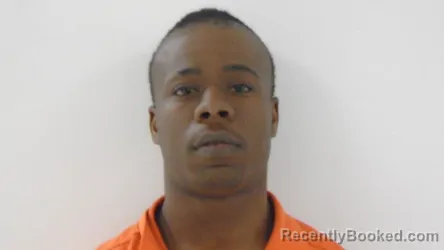 Mugshot of TRAYQUAN ISAIAH COWARD
