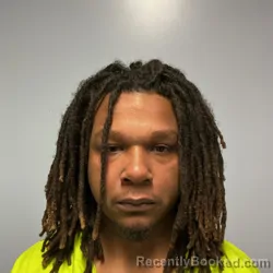 Mugshot of MICHAEL TYRELL CALLOWAY