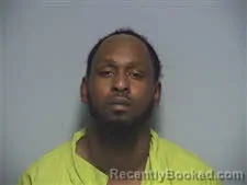 Mugshot of ADRIAN TREMAINE SIMMONS
