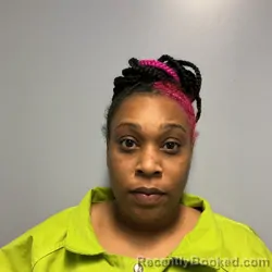 Mugshot of CHANEL RENEE SMITH