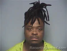Mugshot of DESHAUN ERIC HUNT