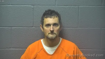 Mugshot of AARON DWIGHT BRADSHAW