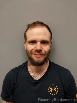 Mugshot of Justin Dean Parker