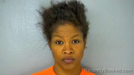 Mugshot of TAKESHIA SHERMAINE WHITBY