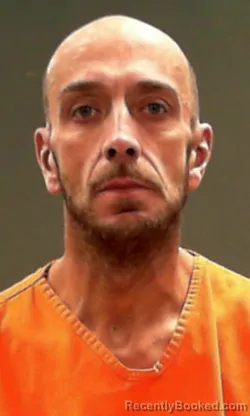 Mugshot of Ian Keith Saunders