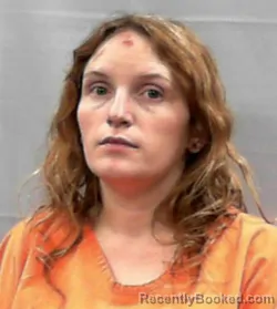 Mugshot of Courtney Ann Hardy