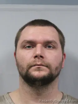 Mugshot of Travis Cain Leach