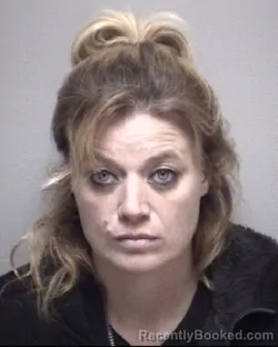Mugshot of MICHELLE LYNN FOX
