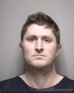 Mugshot of DANIEL FELIX DAIGLE