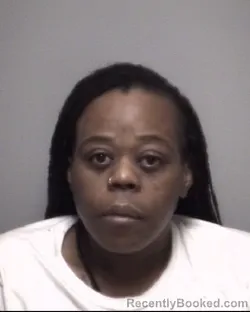 Mugshot of SELINA . ELLIOTT