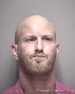 Mugshot of WADE CARSON HELMS