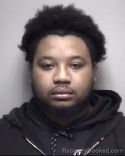 Mugshot of DAIVION MARKEQUIS EARL LYNCH