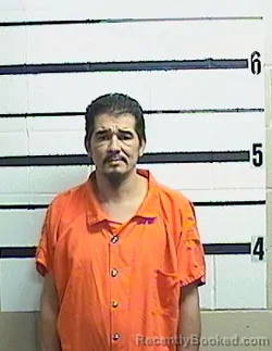 Mugshot of ARNULFO C PEQUENO