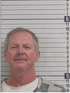 Mugshot of JAMES HOBSON HODGES III