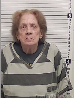 Mugshot of MARTHA ELAINE GILES