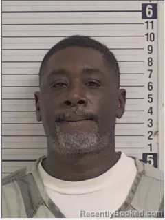 Mugshot of DARIUS ANTONIO ATMORE