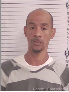 Mugshot of DEMETRECE DESHAWN GILLIS