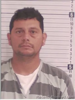 Mugshot of EDWIN ARMANDO PAVON MATAMOROS