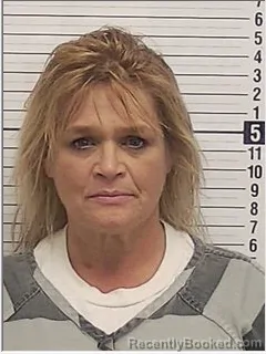 Mugshot of KARLA MICHELE SMITH